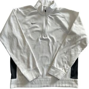 Nike Therma Fit Sweatshirt 1/4 Zip with Black Swoosh